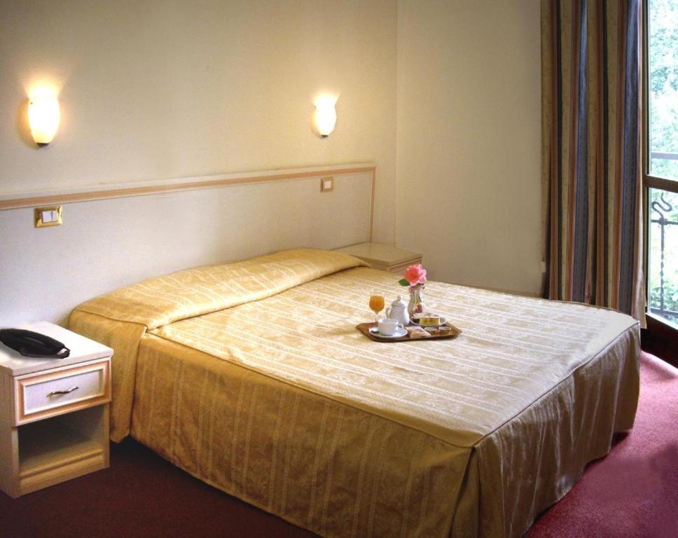 Hotel Adler Milánó Kültér fotó